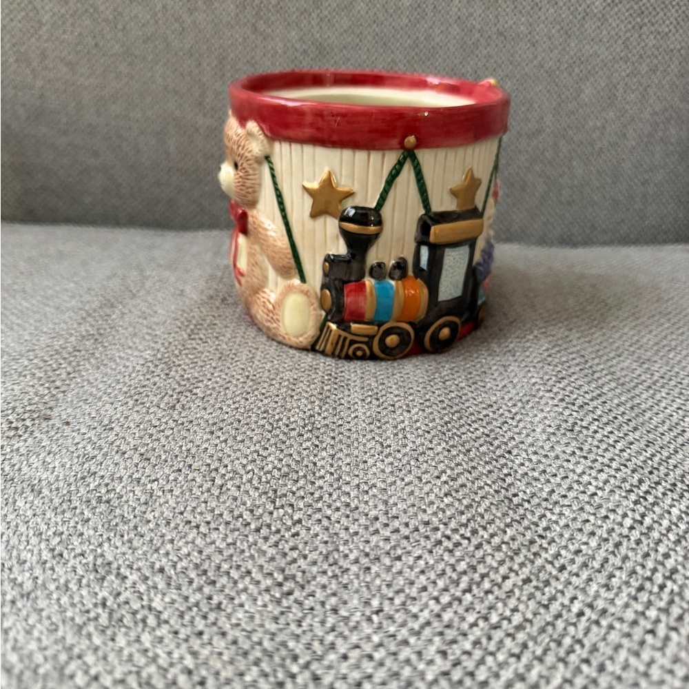 Fitz and Floyd Essentials Handcrafted cookie/candy jar